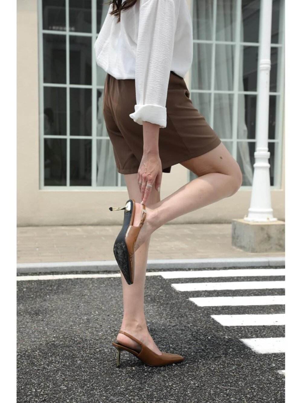 Women's Brown Leather Slingback Heels Kitten Heel Closed Toe Pumps Dress Shoes - Picture 4 of 6